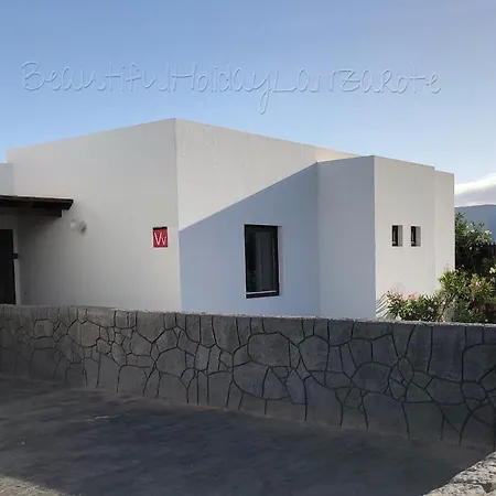 Descansa With Private Pool, Sea View, Sat-tv Free Wifi
