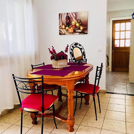 Descansa With Private Pool, Sea View, Sat-tv Free Wifi * Playa Blanca (Lanzarote)