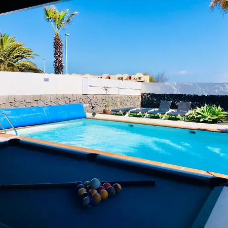 Descansa With Private Pool, Sea View, Sat-tv Free Wifi