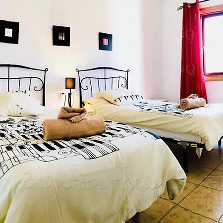 Descansa With Private Pool, Sea View, Sat-tv Free Wifi * Playa Blanca (Lanzarote)